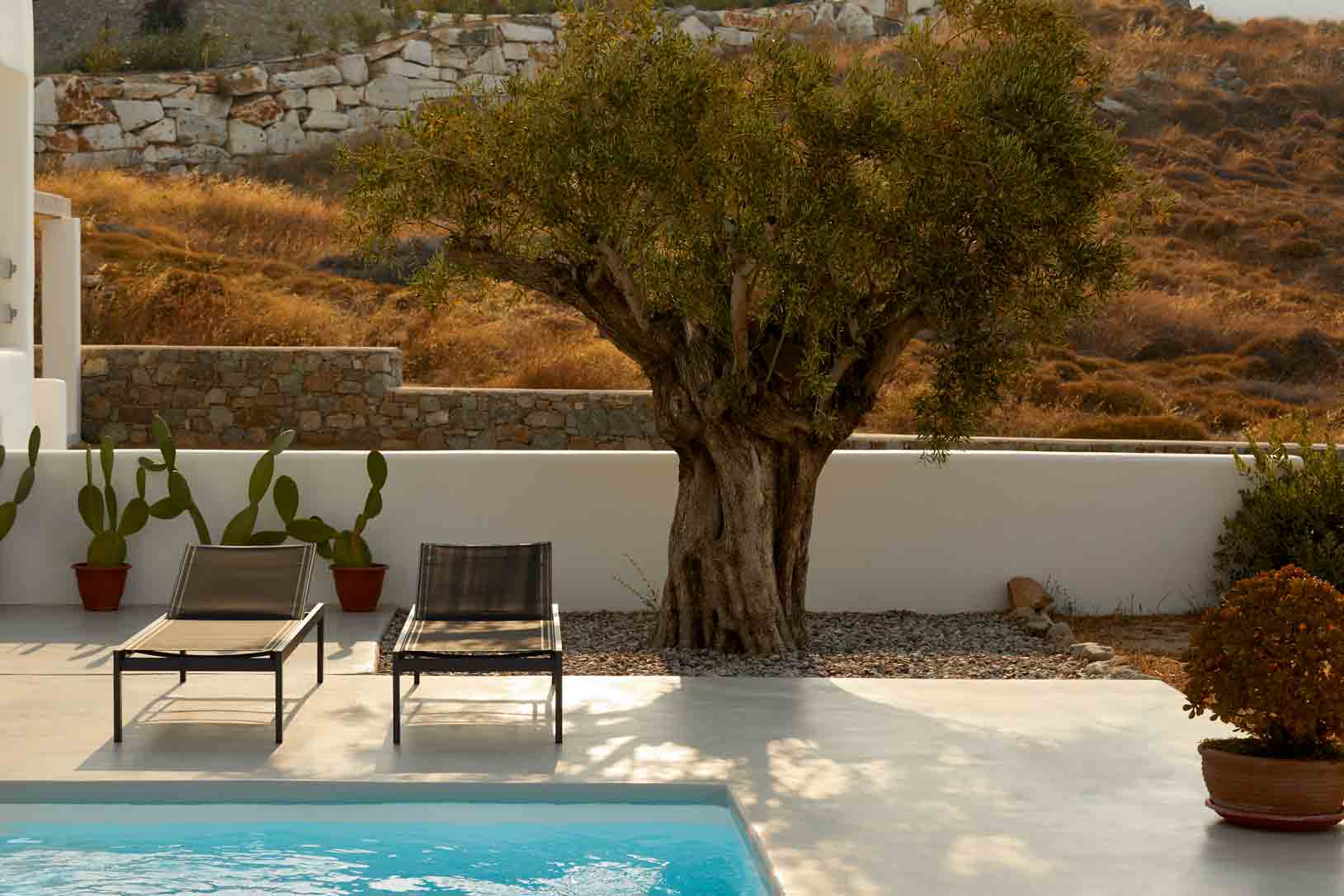 isychos house naxos gems vacation rentals on naxos villa for rent on naxos accommodation holiday home mikri vigla greece private pool sunbeds olive tree garden terrace